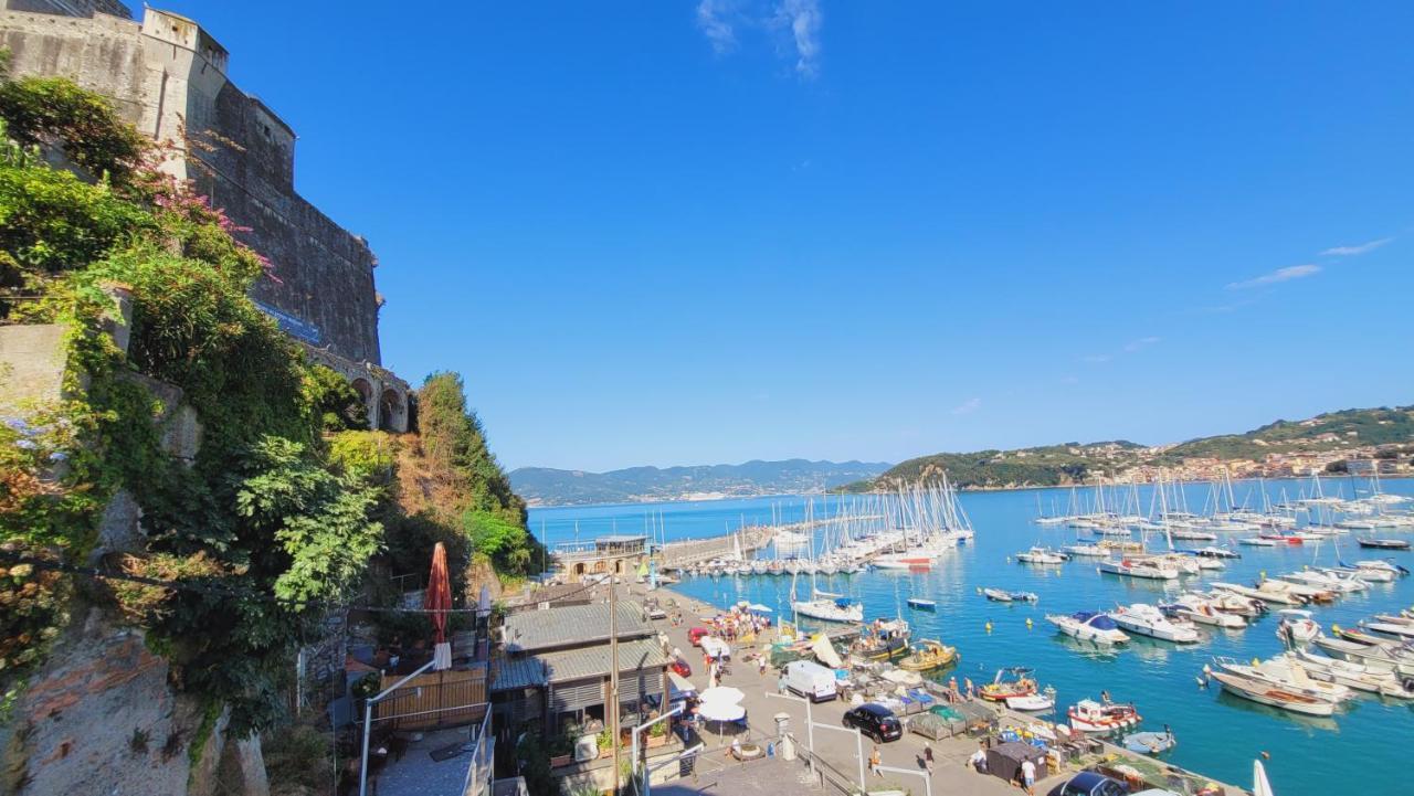 L'Arpara Casa Al Molo Dal Mare Al Castello Lerici Exterior foto